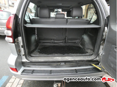 Toyota Land Cruiser — 19